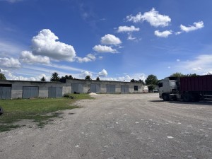 Рядянська, 5 (пгт. Войтовца, Волочисский район) - Продається промисловість, 290000 $ - АФНУ