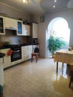 Вул. Пулюя (г. Ивано-Франковск) - Продається квартира, 72000 $ - АФНУ