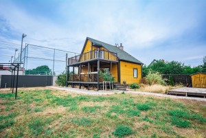 Центральна (г. Киев, Дарницкий район) - Продається будинок, 103000 $ - АФНУ