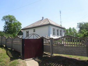 Першотравнева (г. Золотоноша, Ковтуни) - Продається будинок, 7000 $ - АФНУ