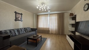 ул. Любарська, 4 (г. Житомир, Королевский район) - Продається квартира, 72000 $ - АФНУ