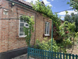 ул. Голубиная, 15 (г. Кривой Рог, Центрально-Городской район) - Продається будинок, 33000 $ - АФНУ