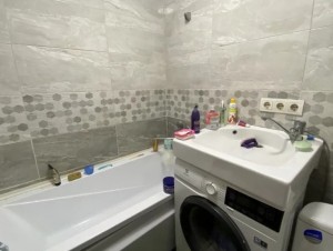 ул. Ленкавского, 9 (г. Ивано-Франковск) - Продається квартира, 35000 $ - АФНУ