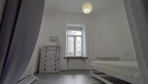 ул. Набережно-Крещатицкая, 7 (г. Киев, Подольский район) - Продається квартира, 79000 $ - АФНУ