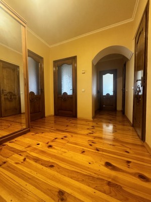 Кримського (г. Белая Церковь, Піщаний) - Продається квартира, 74999 $ - АФНУ