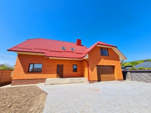 ул. Шевченка (г. Луцк) - Продається будинок, 125000 $ - АФНУ