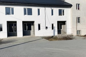 ул. Подолинского, 44/2 (г. Черкассы, Приднепровский район) - Продається таунхаус, 42000 $ - АФНУ