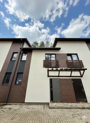 пл. Соборна, 9д (пгт. Гостомель, г. Ирпень) - Продається таунхаус, 74000 $ - АФНУ