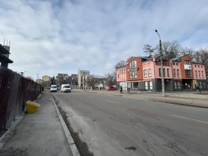 Мазепи (г. Коломыя) - Продається офіс в новобудові, 62000 $ - АФНУ